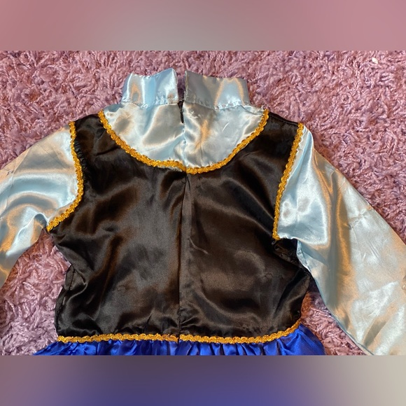 Frozen Anna dress and shawl 8-10 L - Picture 11 of 16
